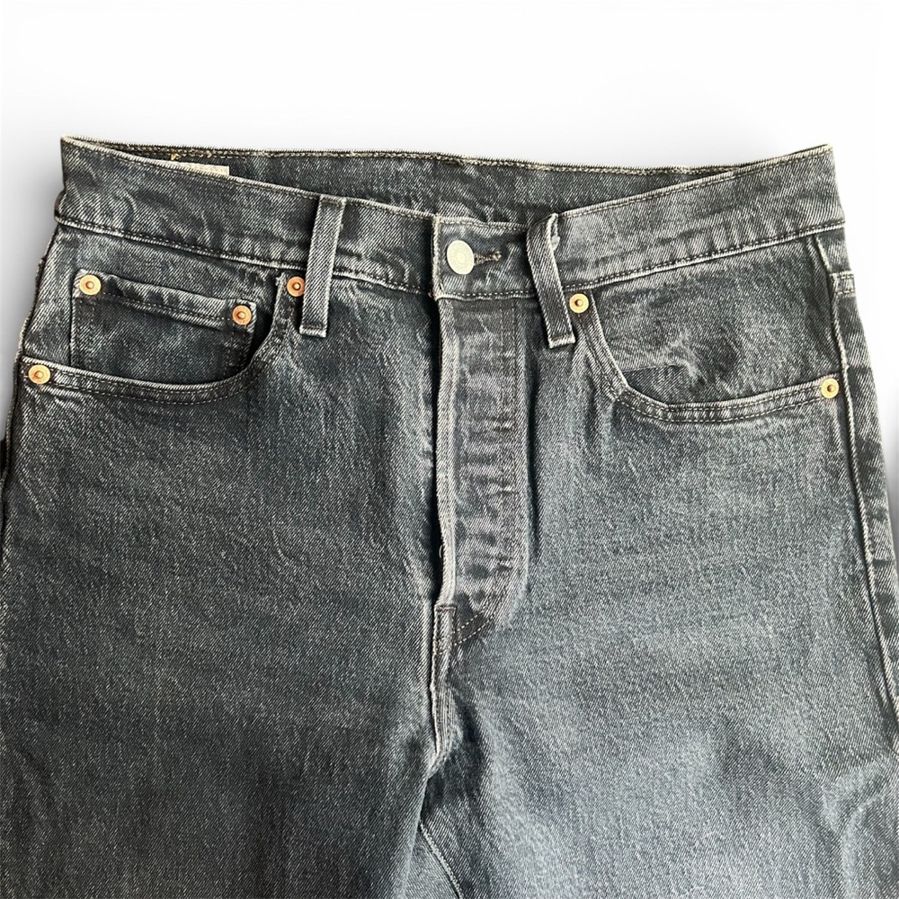 Levi's 501’s Women's High Rise Distressed Charcoal Jeans